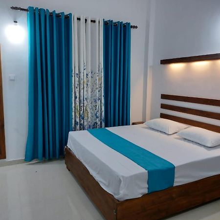 Green Shield Resort Anuradhapura Zimmer foto