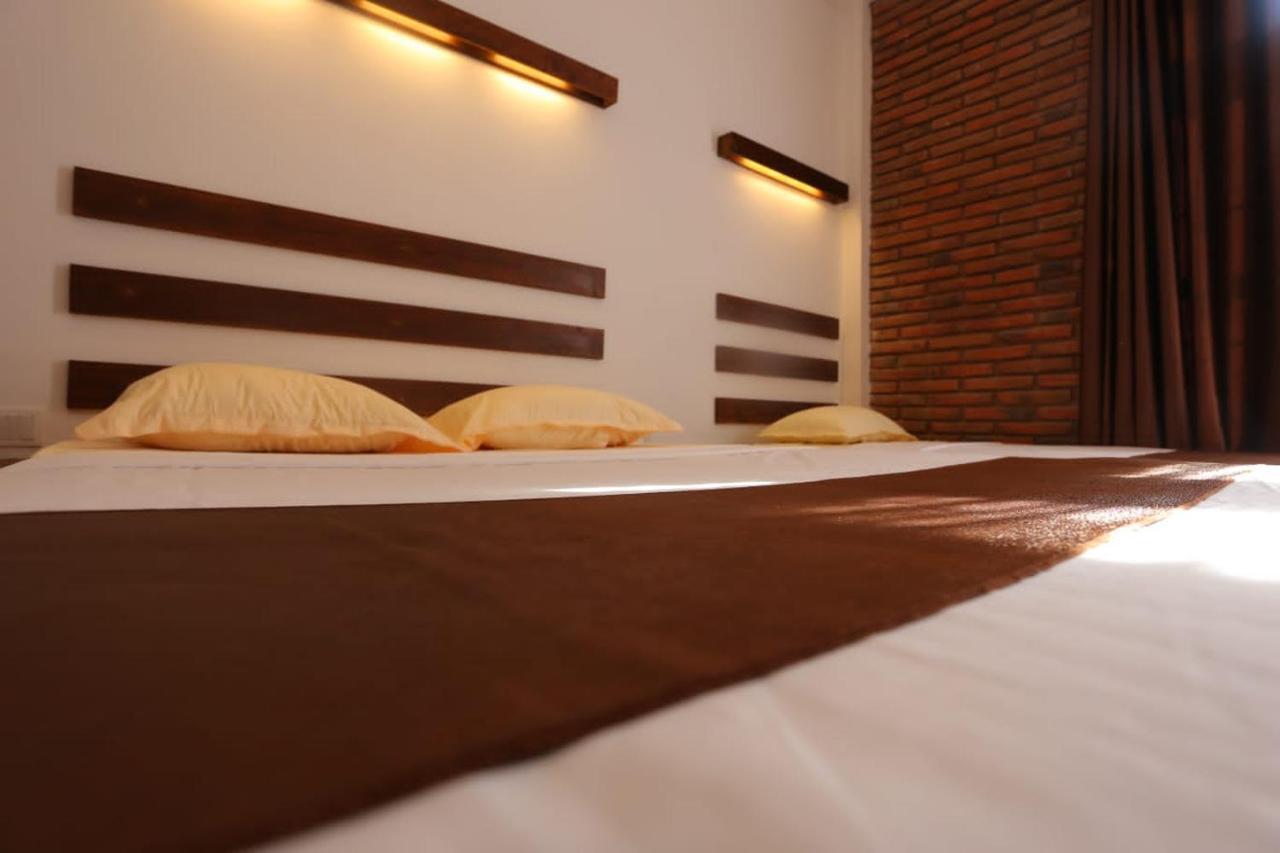 Green Shield Resort Anuradhapura Exterior foto