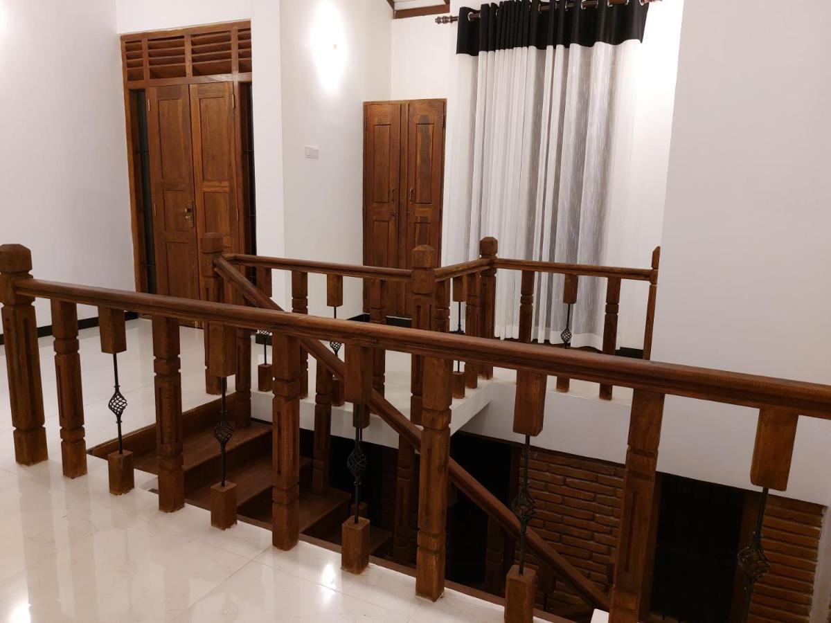 Green Shield Resort Anuradhapura Exterior foto