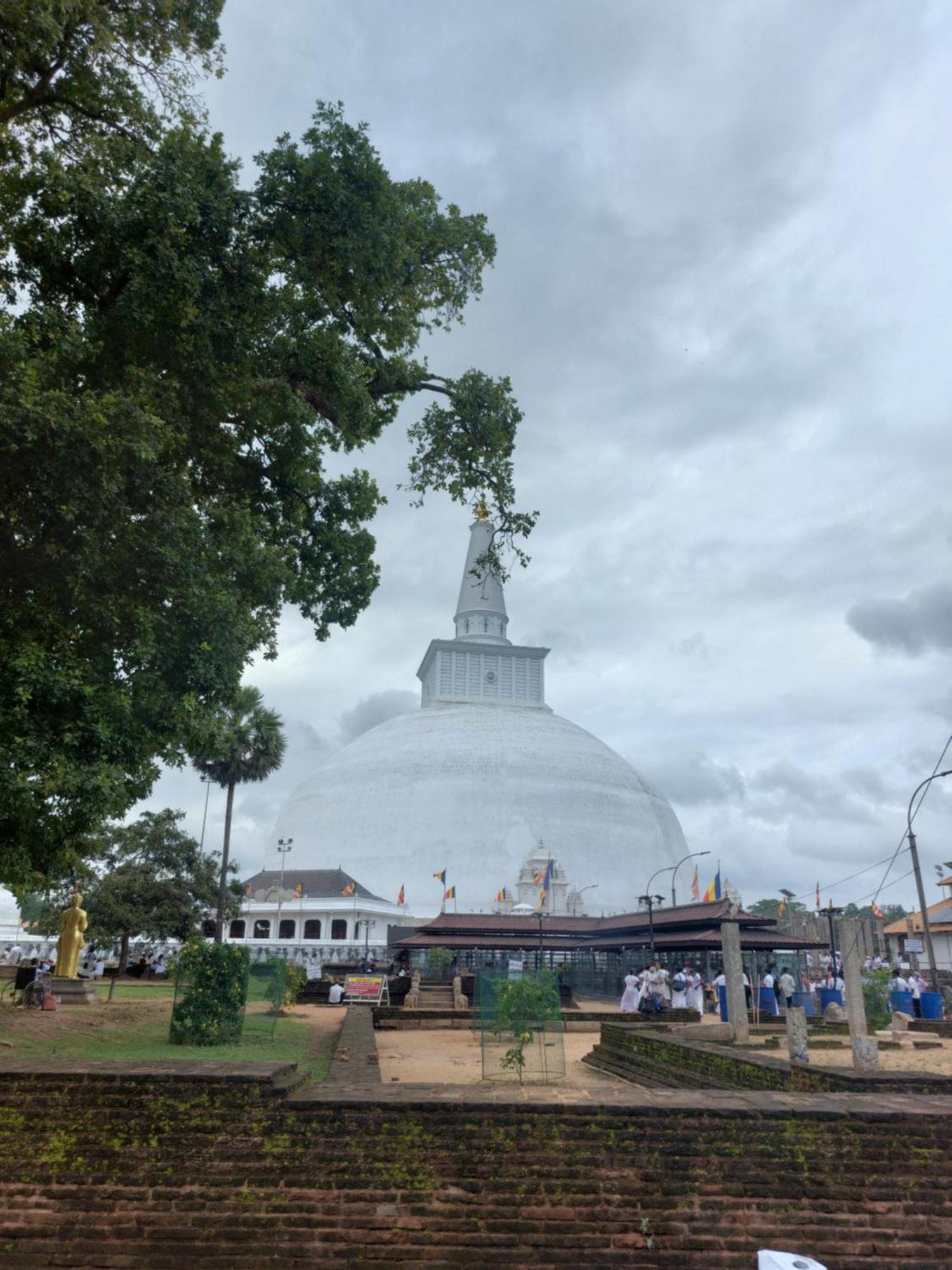 Green Shield Resort Anuradhapura Exterior foto