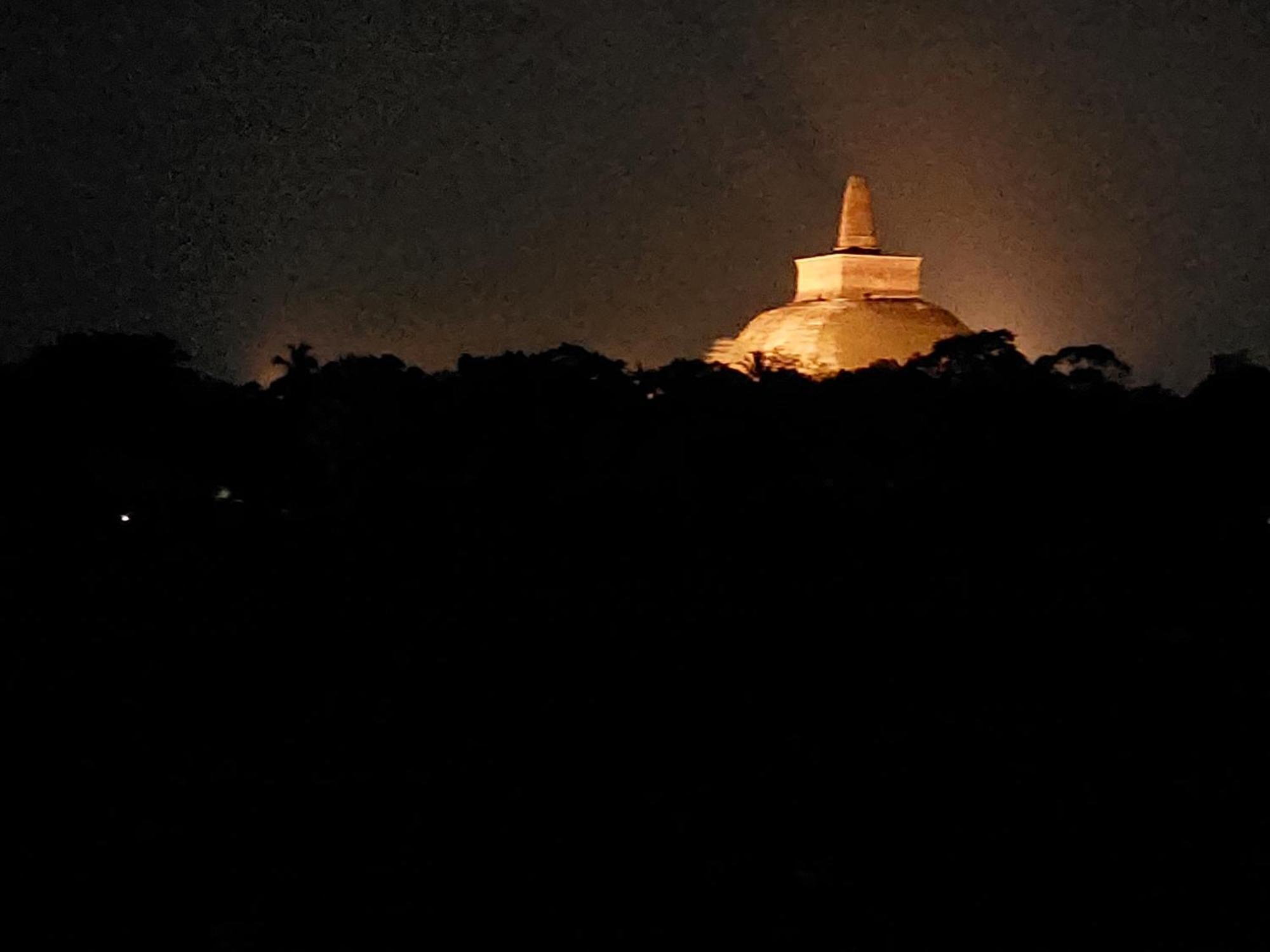 Green Shield Resort Anuradhapura Zimmer foto
